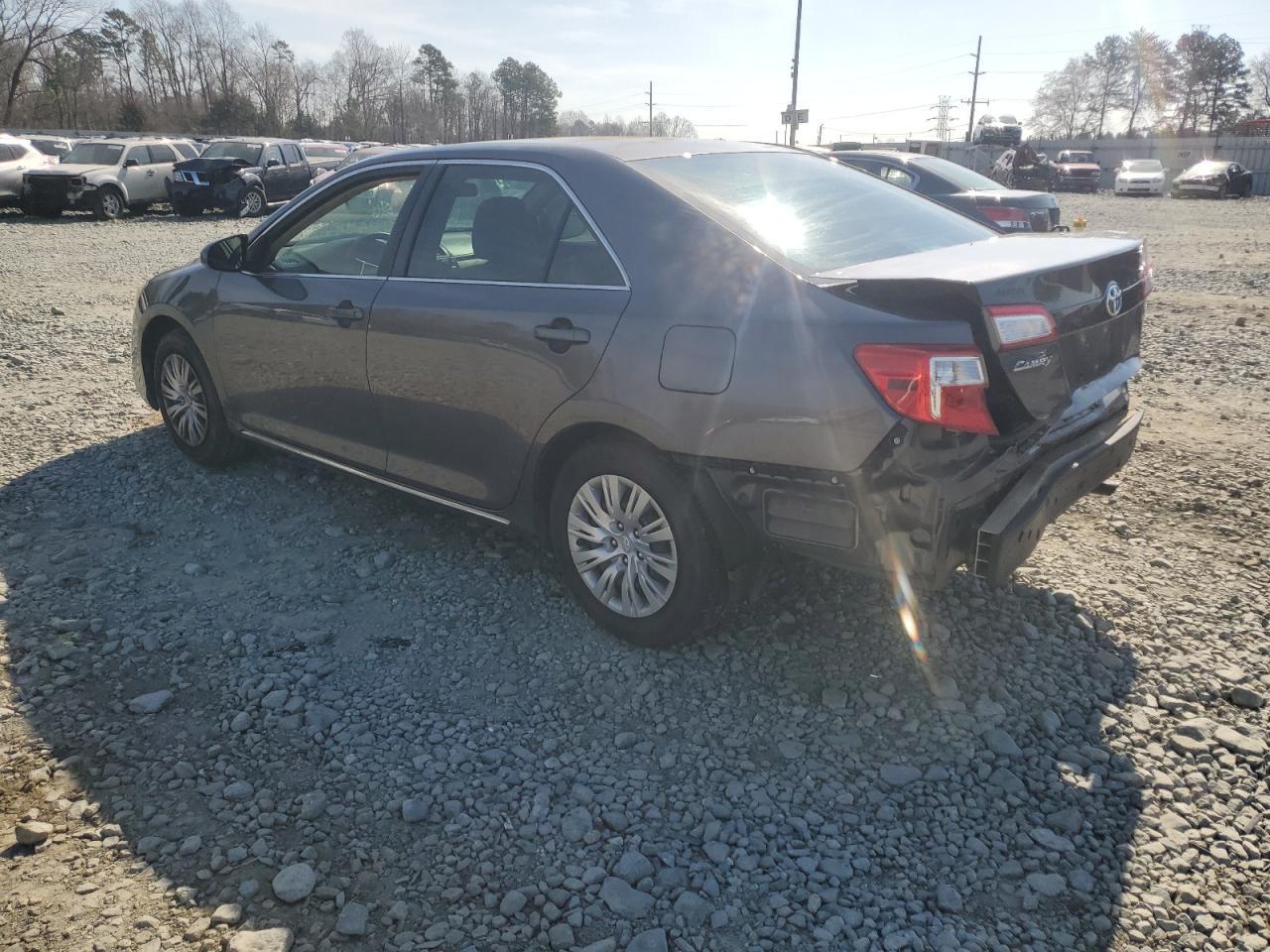 2014 TOYOTA CAMRY L - Image 2
