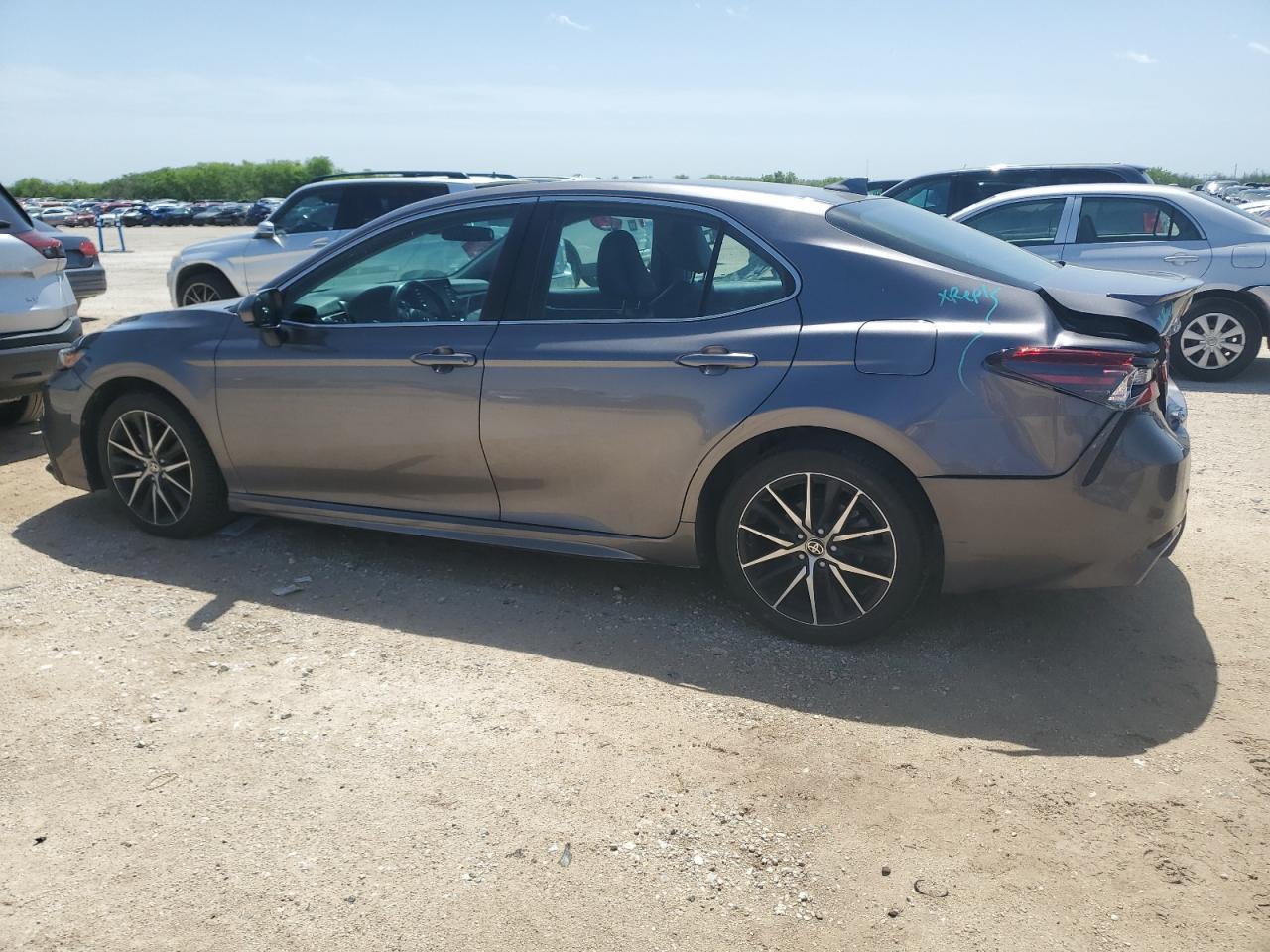 2021 TOYOTA CAMRY SE - Image 2
