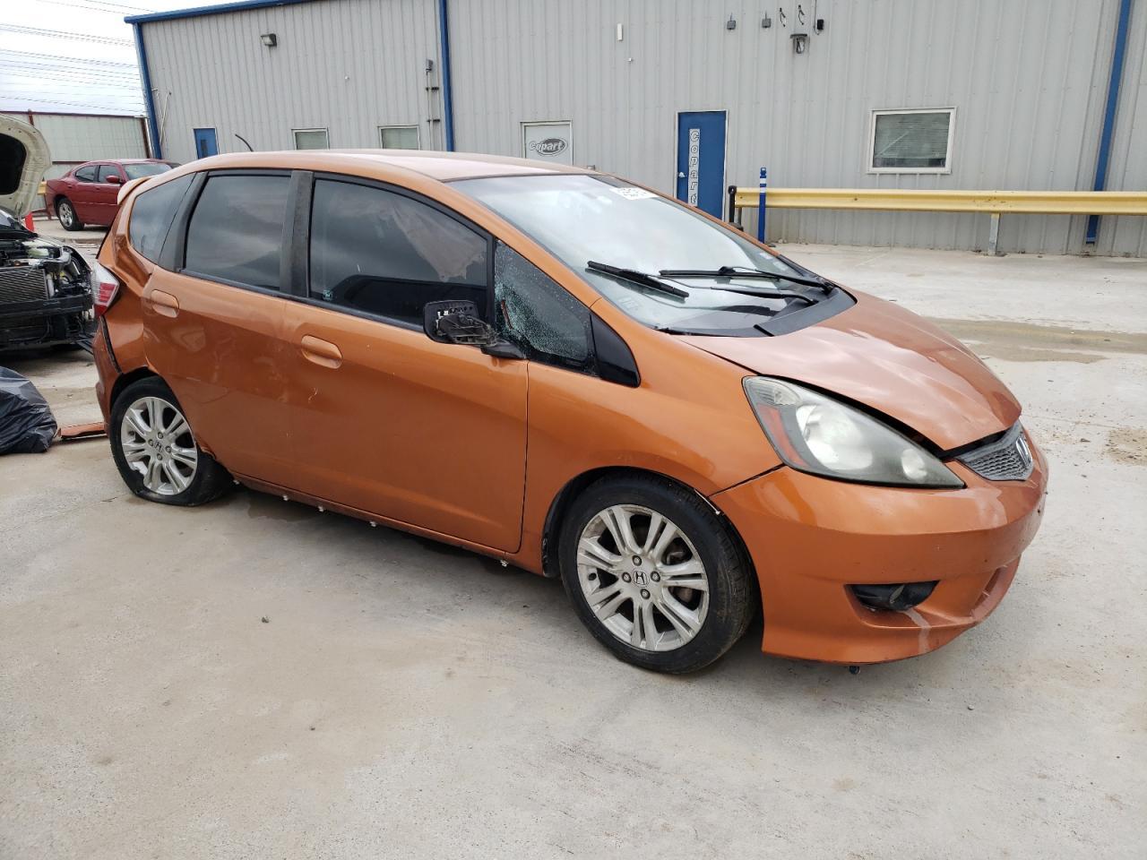 2011 HONDA FIT SPORT - Image 4