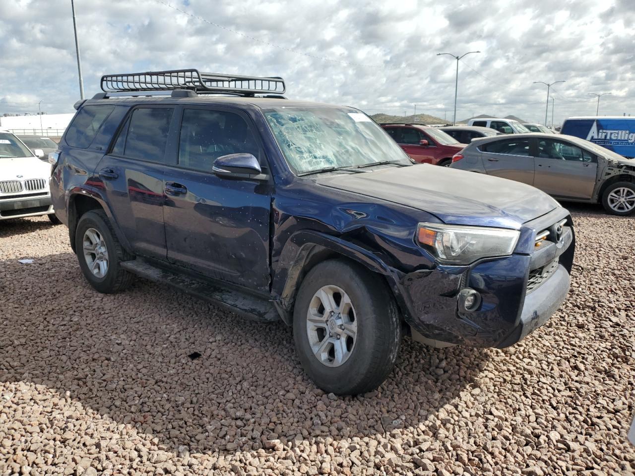 2022 TOYOTA 4RUNNER SR - Image 4
