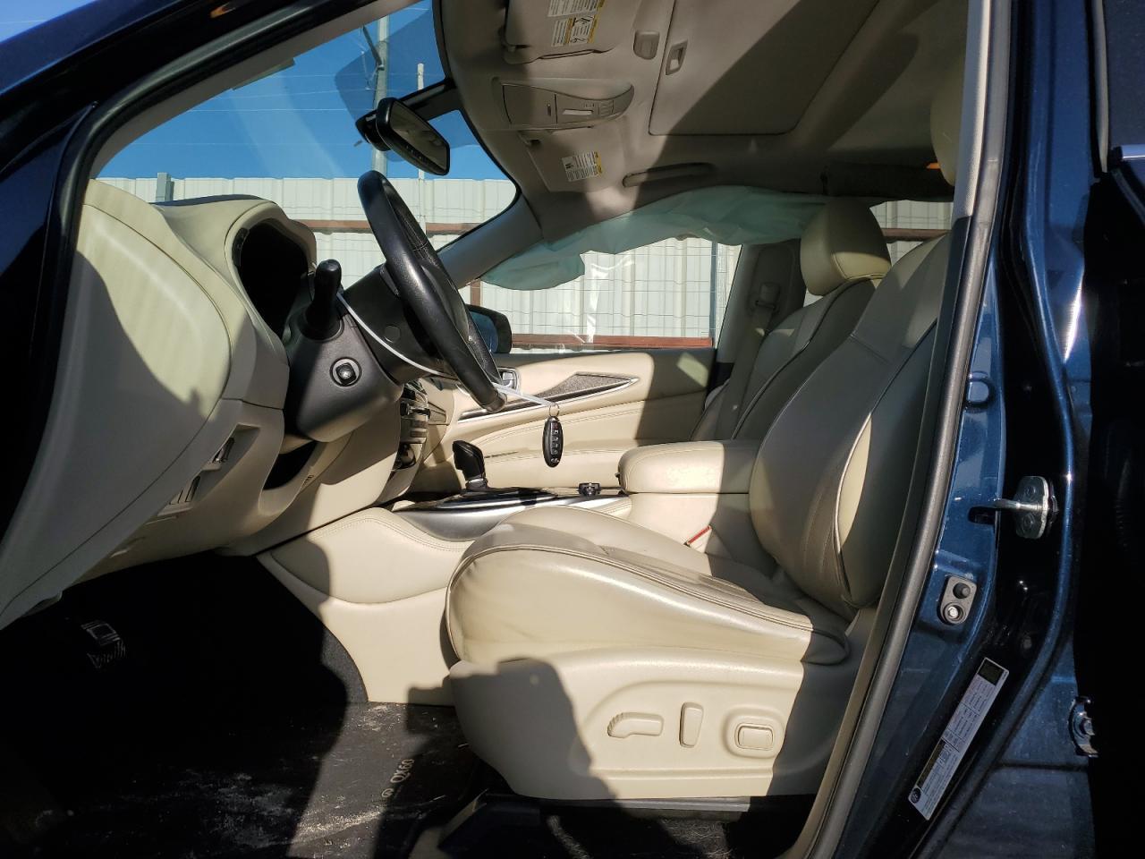 2017 INFINITI QX60 - Фото 7