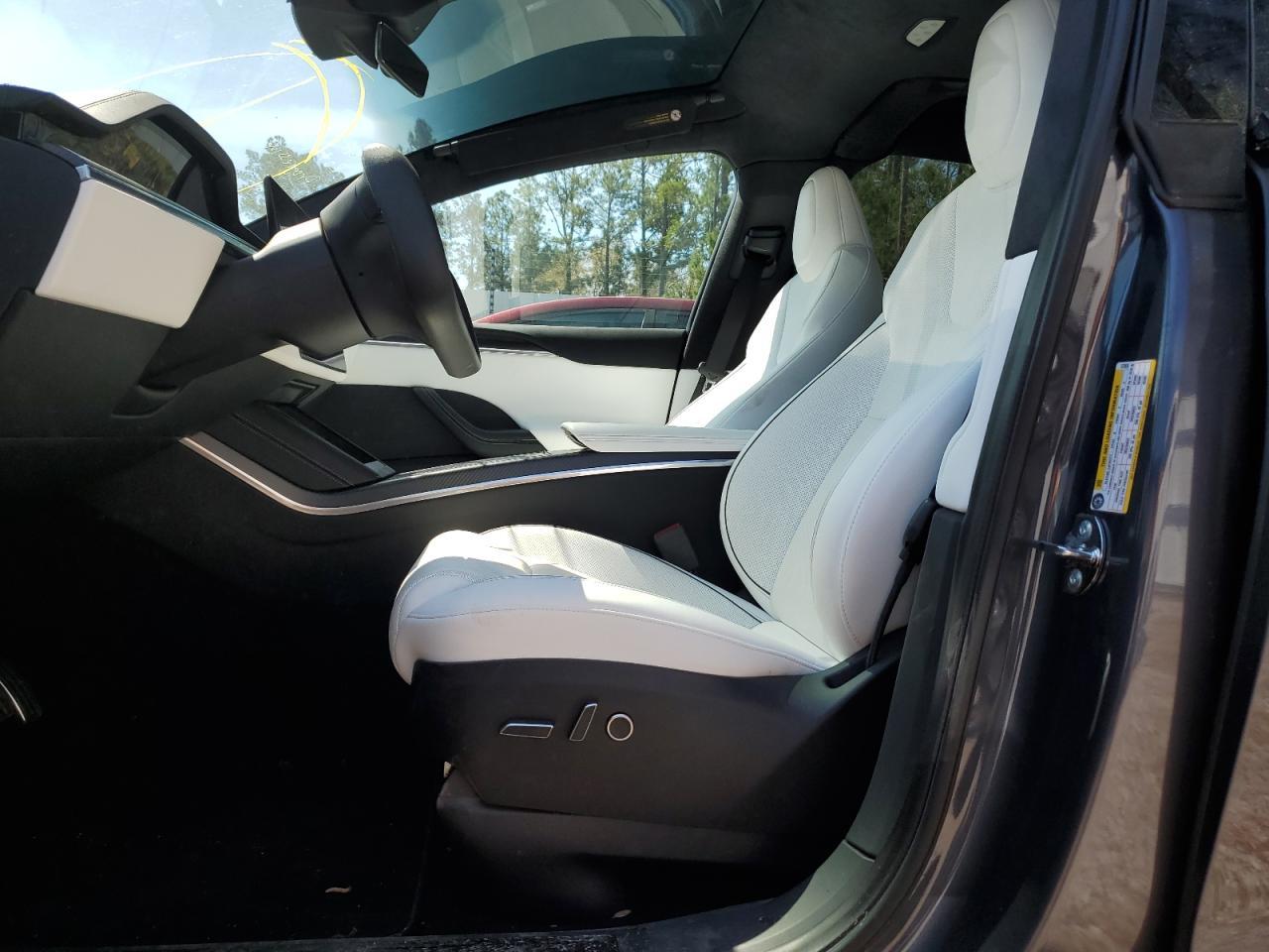 2023 TESLA MODEL X - Image 7