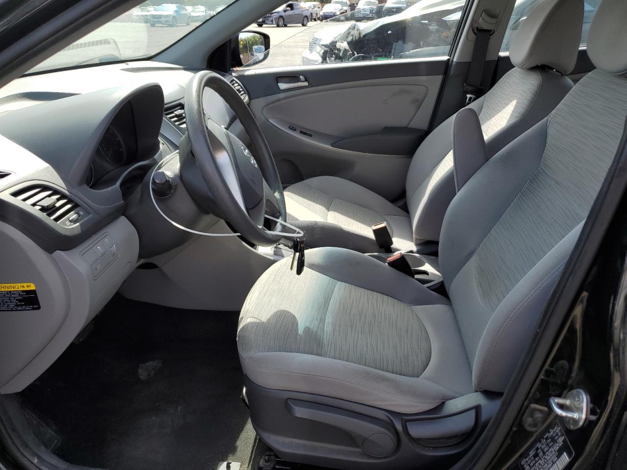 2016 HYUNDAI ACCENT SE - Image 7
