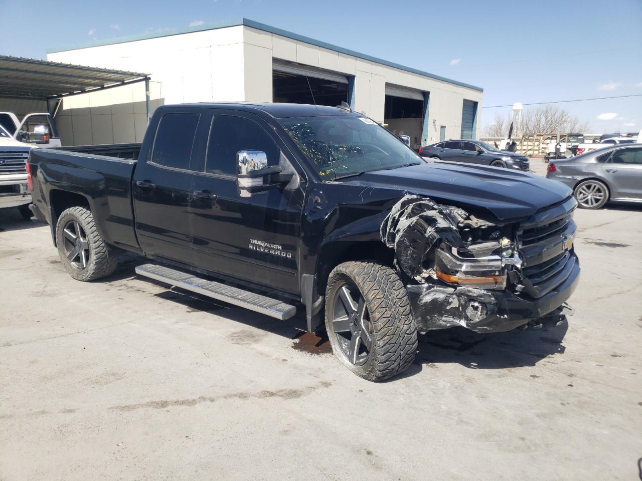 2017 CHEVROLET SILVERADO - Фото 4
