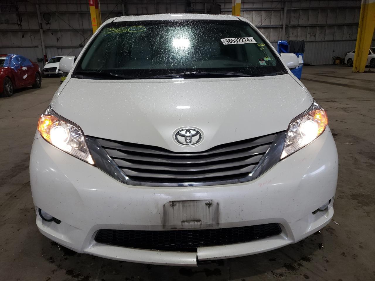 2015 TOYOTA SIENNA L F - Фото 5