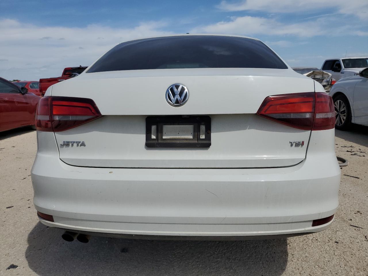 2017 VOLKSWAGEN JETTA S - Фото 6