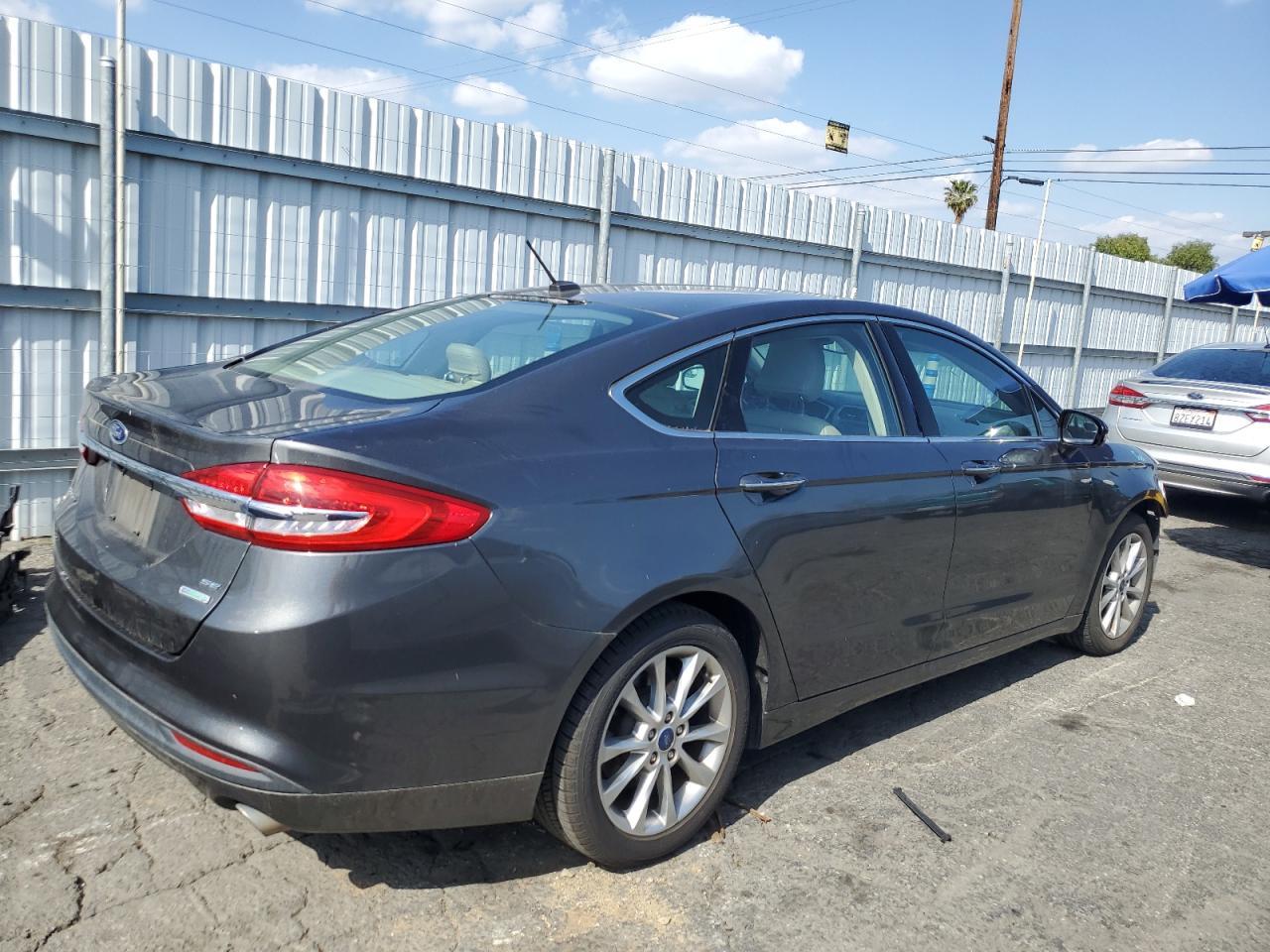 2017 FORD FUSION SE - Фото 3