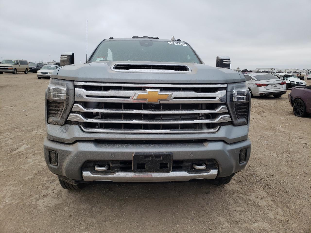 2024 CHEVROLET SILVERADO - Фото 5