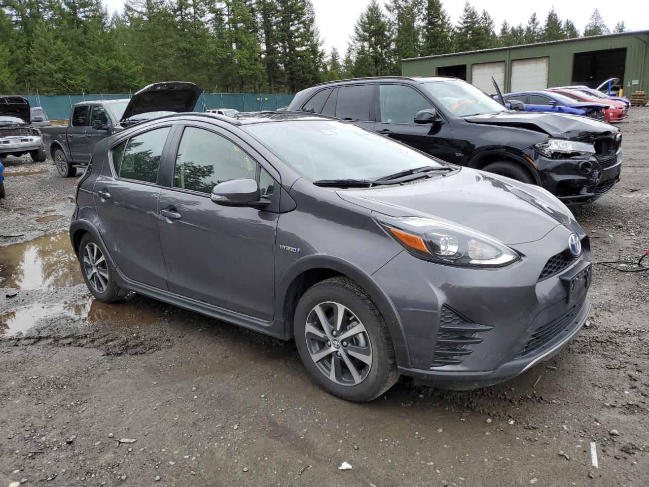 2019 TOYOTA PRIUS C - Фото 4