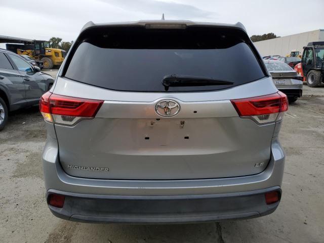 2017 Toyota Highlander Le - Image 6