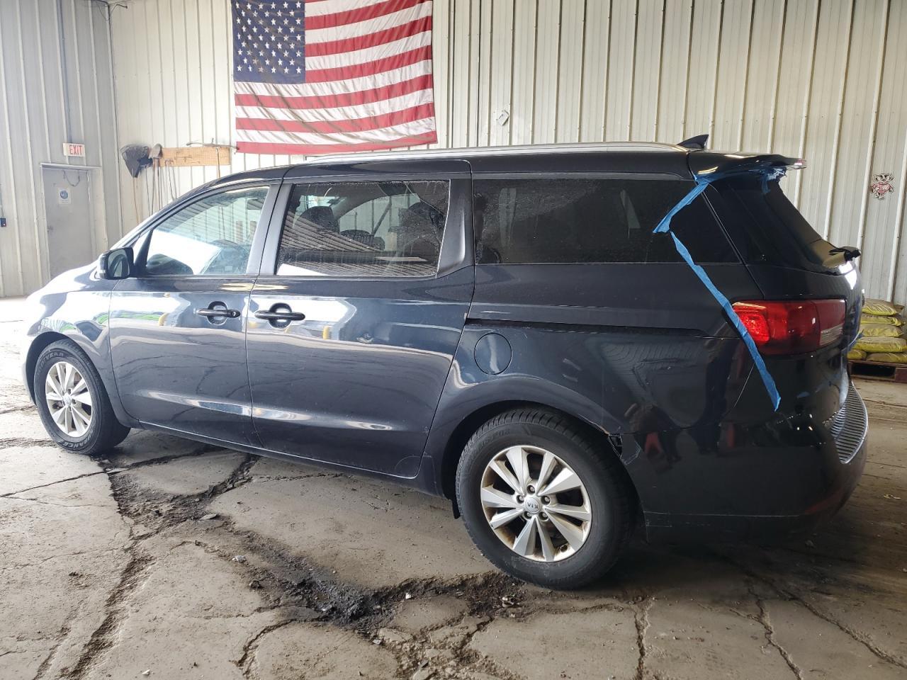 2016 KIA SEDONA LX - Фото 2