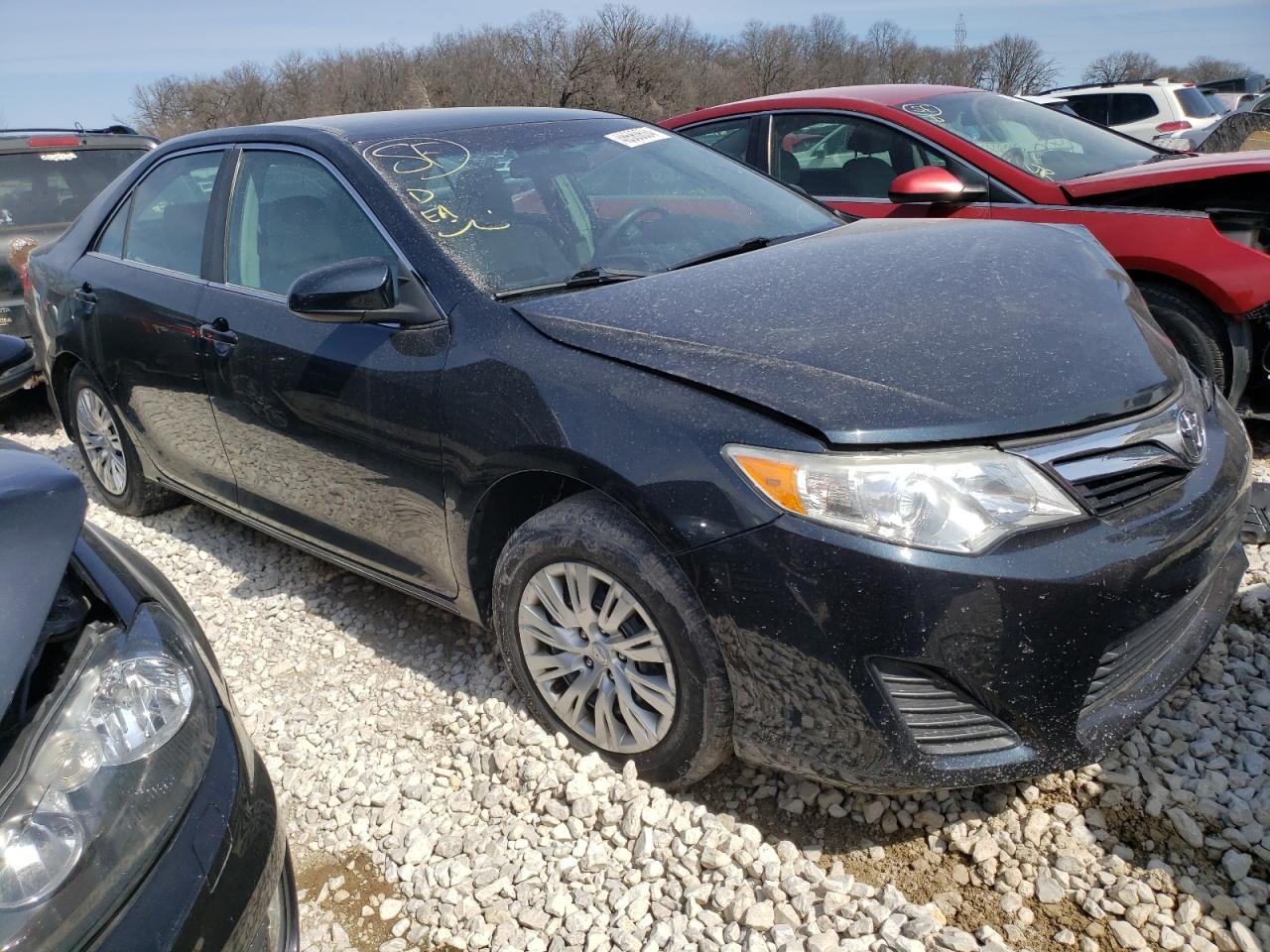 2013 TOYOTA CAMRY L - Image 4