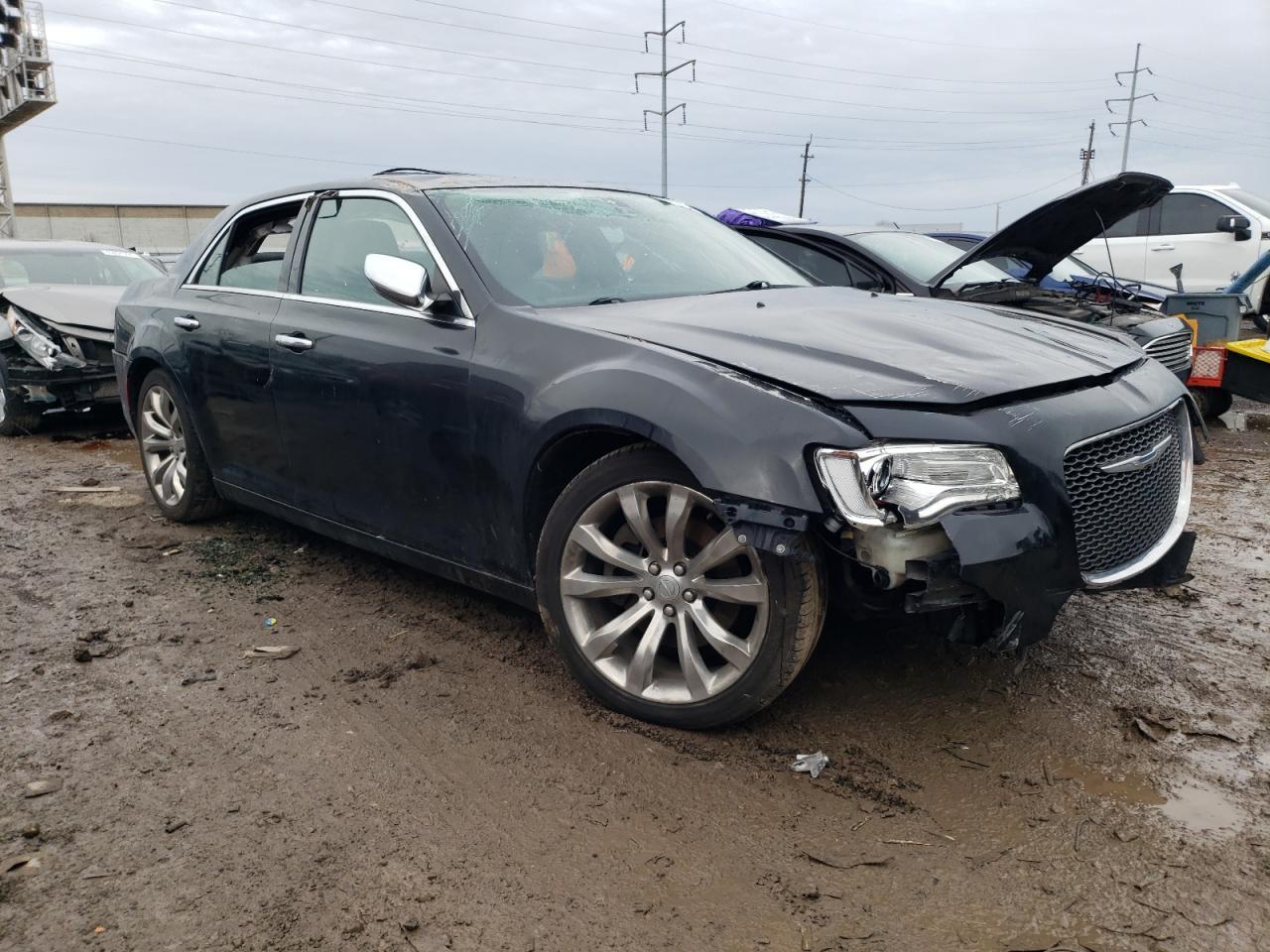 2015 CHRYSLER 300C - Image 4