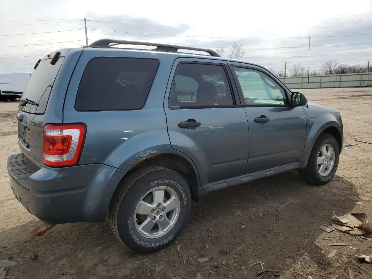 2012 FORD ESCAPE XLT - Image 3