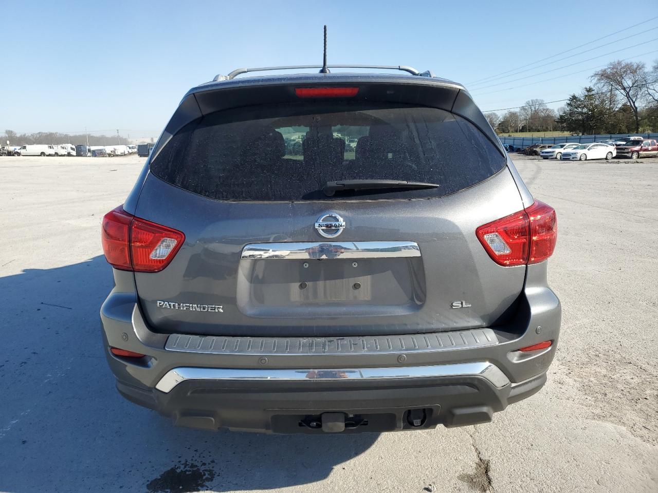 2017 NISSAN PATHFINDER - Фото 6