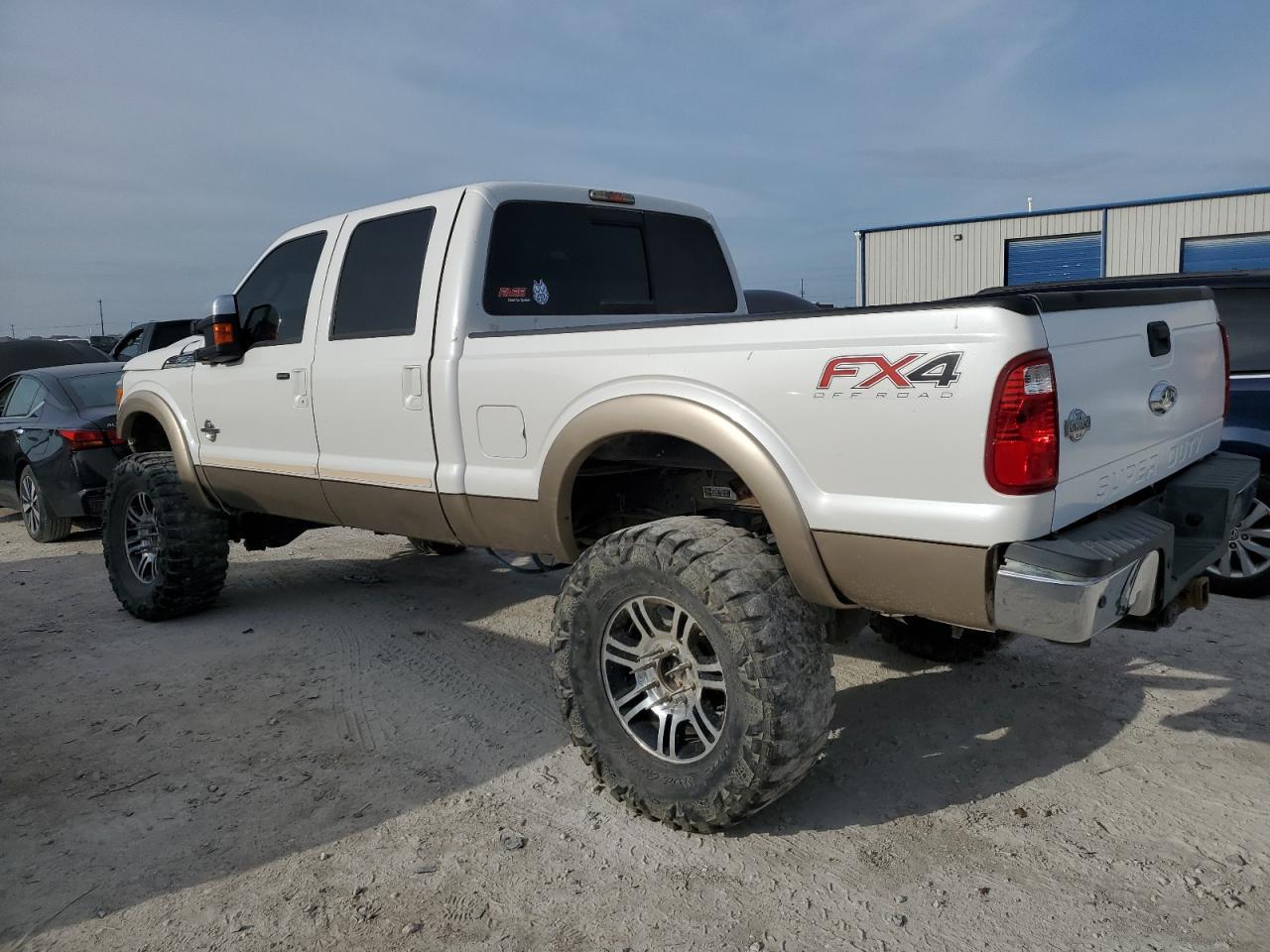 2013 FORD F250 SUPER - Image 2
