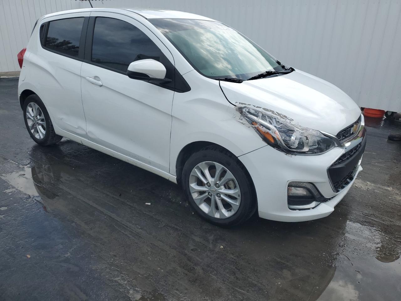 2021 CHEVROLET SPARK 1LT - Фото 4