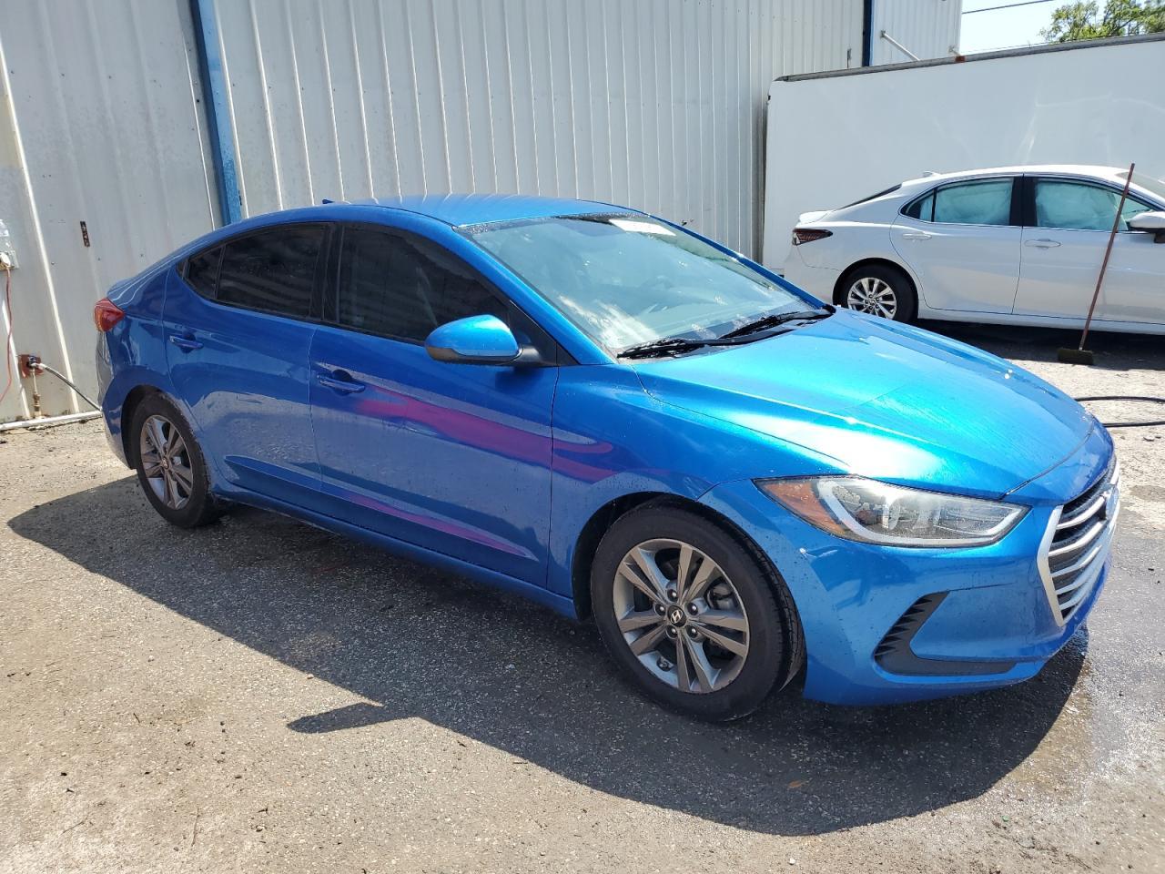 2017 HYUNDAI ELANTRA SE - Фото 4