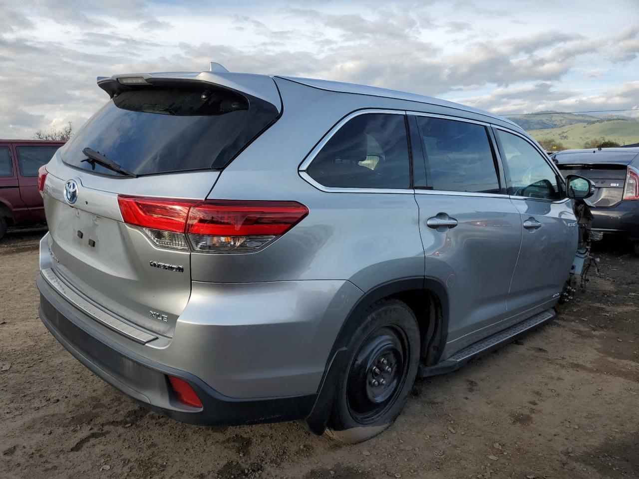 2018 TOYOTA HIGHLANDER - Image 3