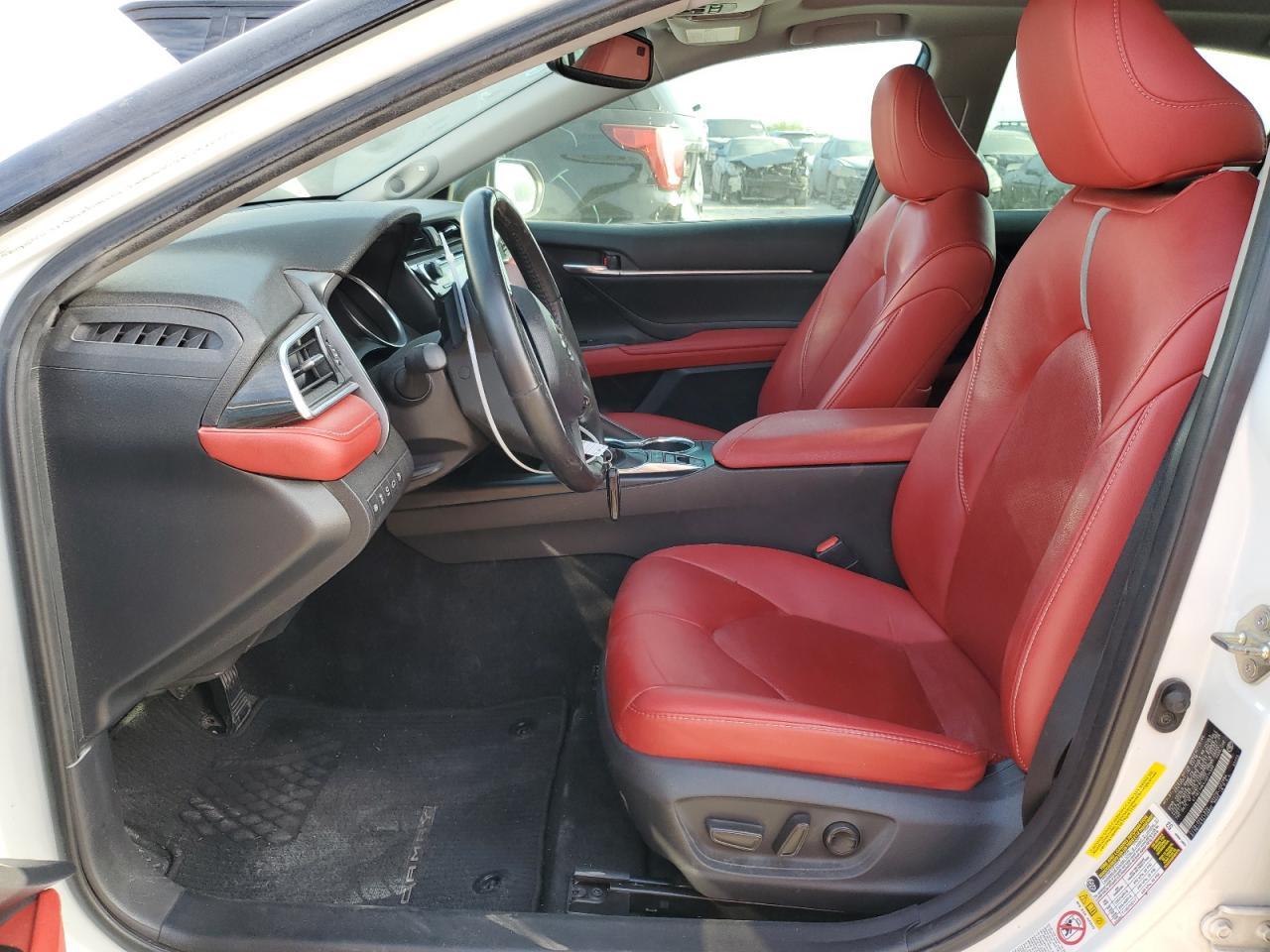 2018 TOYOTA CAMRY XSE - Фото 7