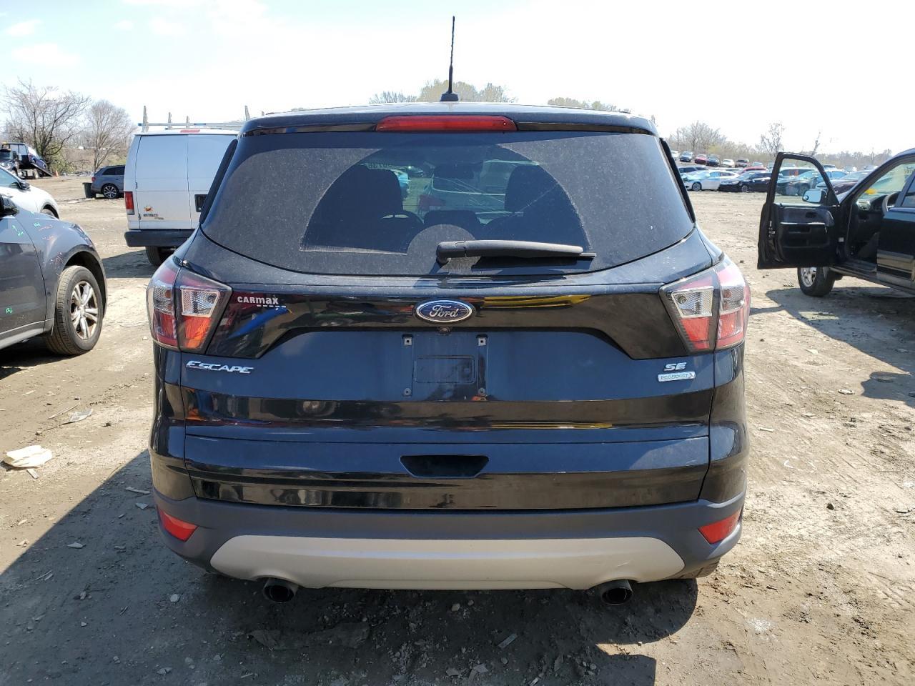 2017 FORD ESCAPE SE - Фото 6