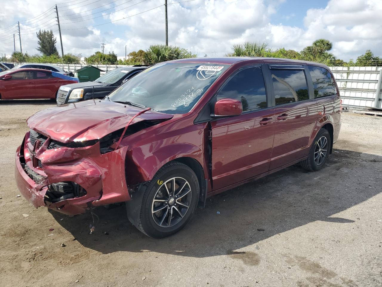 2019 DODGE GRAND CARA car image