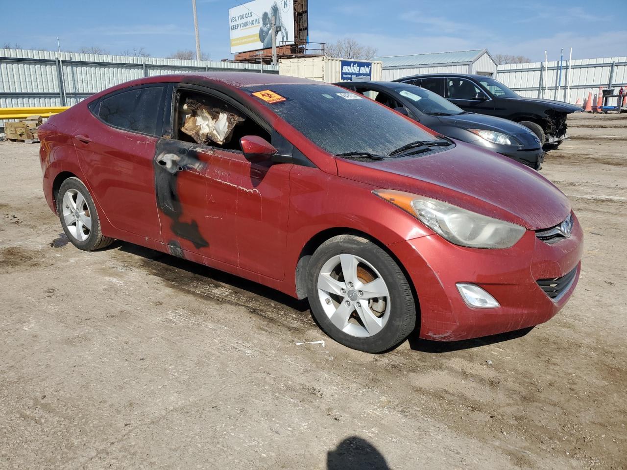 2013 HYUNDAI ELANTRA GL - Image 4