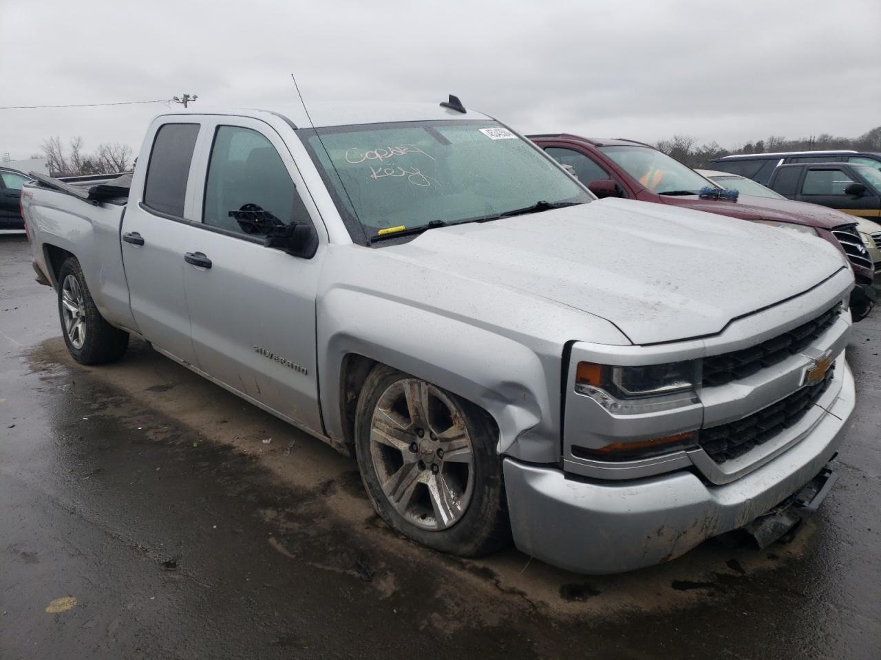 2017 CHEVROLET SILVERADO - Image 4