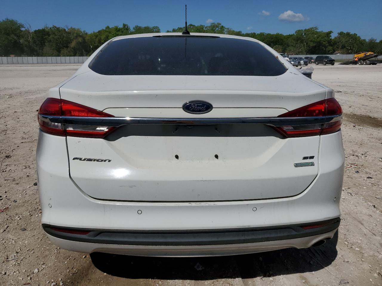 2017 FORD FUSION SE - Фото 6