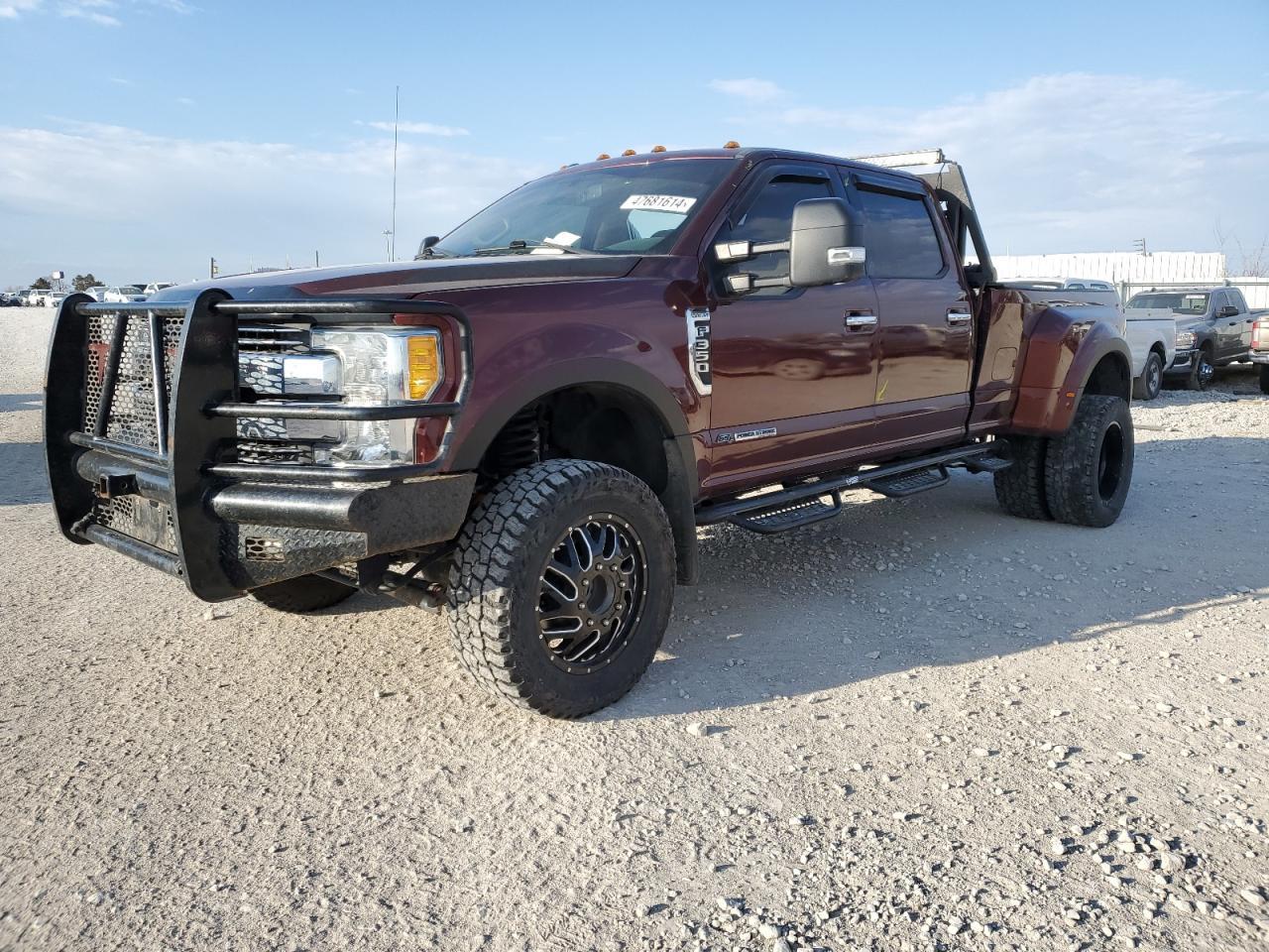 2017 FORD F350 SUPER