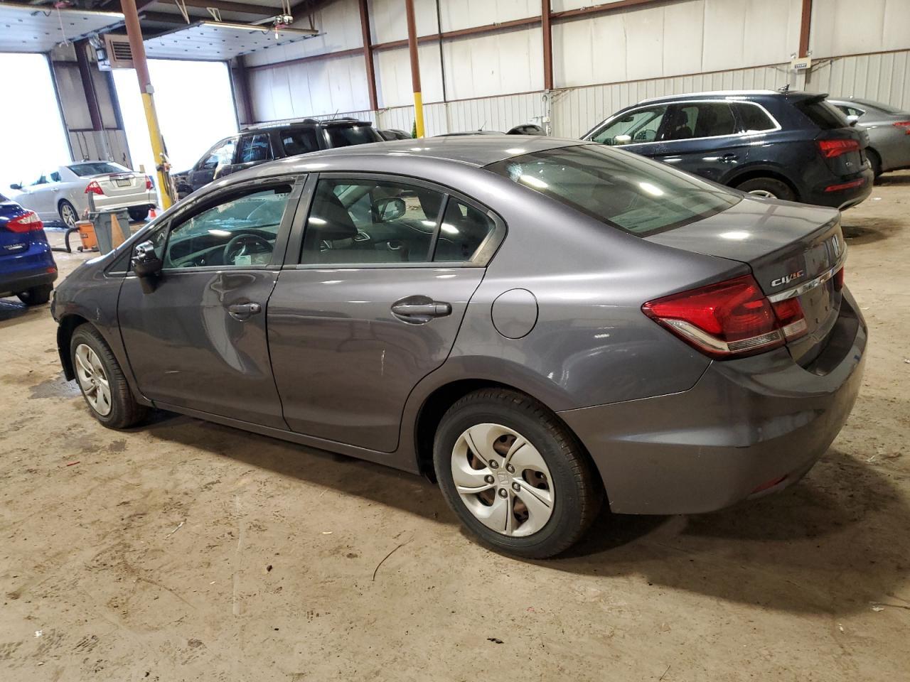 2015 HONDA CIVIC LX - Image 2