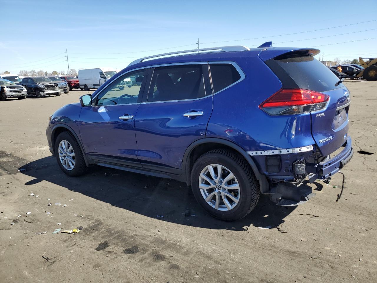 2017 NISSAN ROGUE S - Фото 2