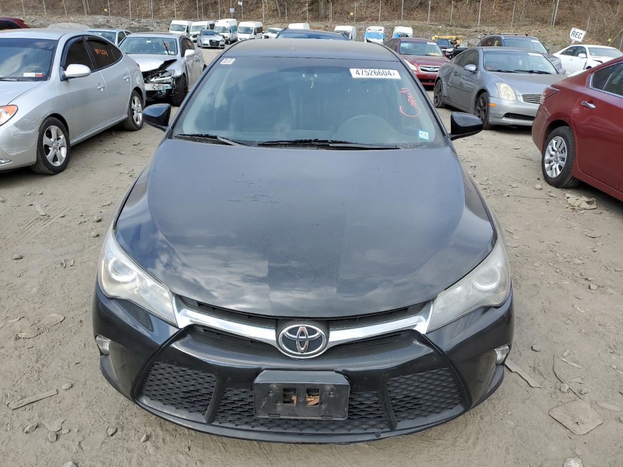 2016 TOYOTA CAMRY LE - Фото 5