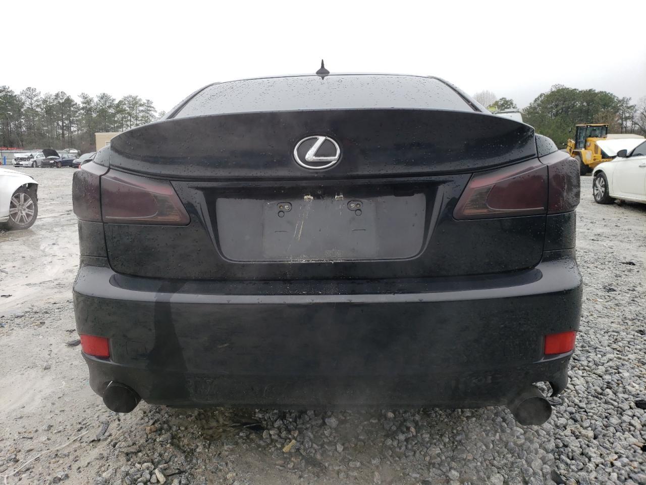 2011 LEXUS IS 250 - Image 6