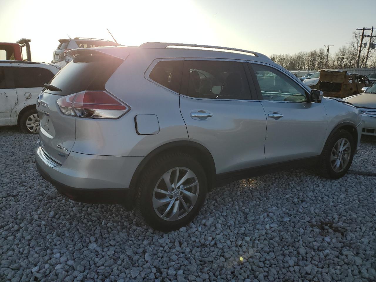 2014 NISSAN ROGUE S - Image 3