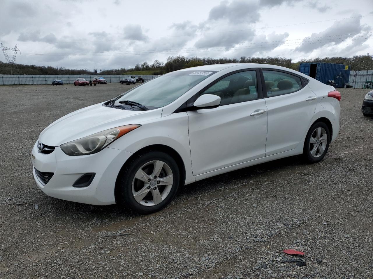 2011 HYUNDAI ELANTRA GL