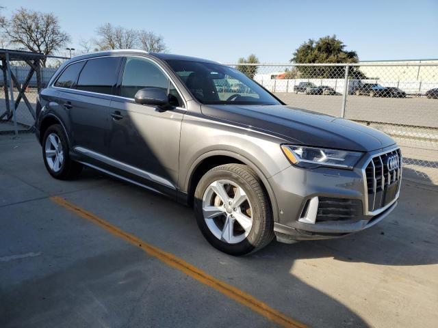 2020 Audi Q7 Premium Plus - Image 4
