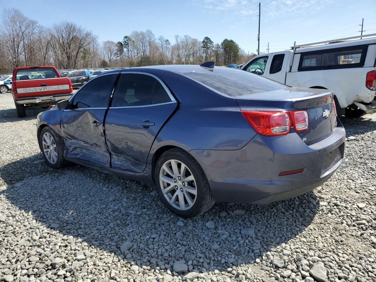 2015 CHEVROLET MALIBU 2LT - Image 2