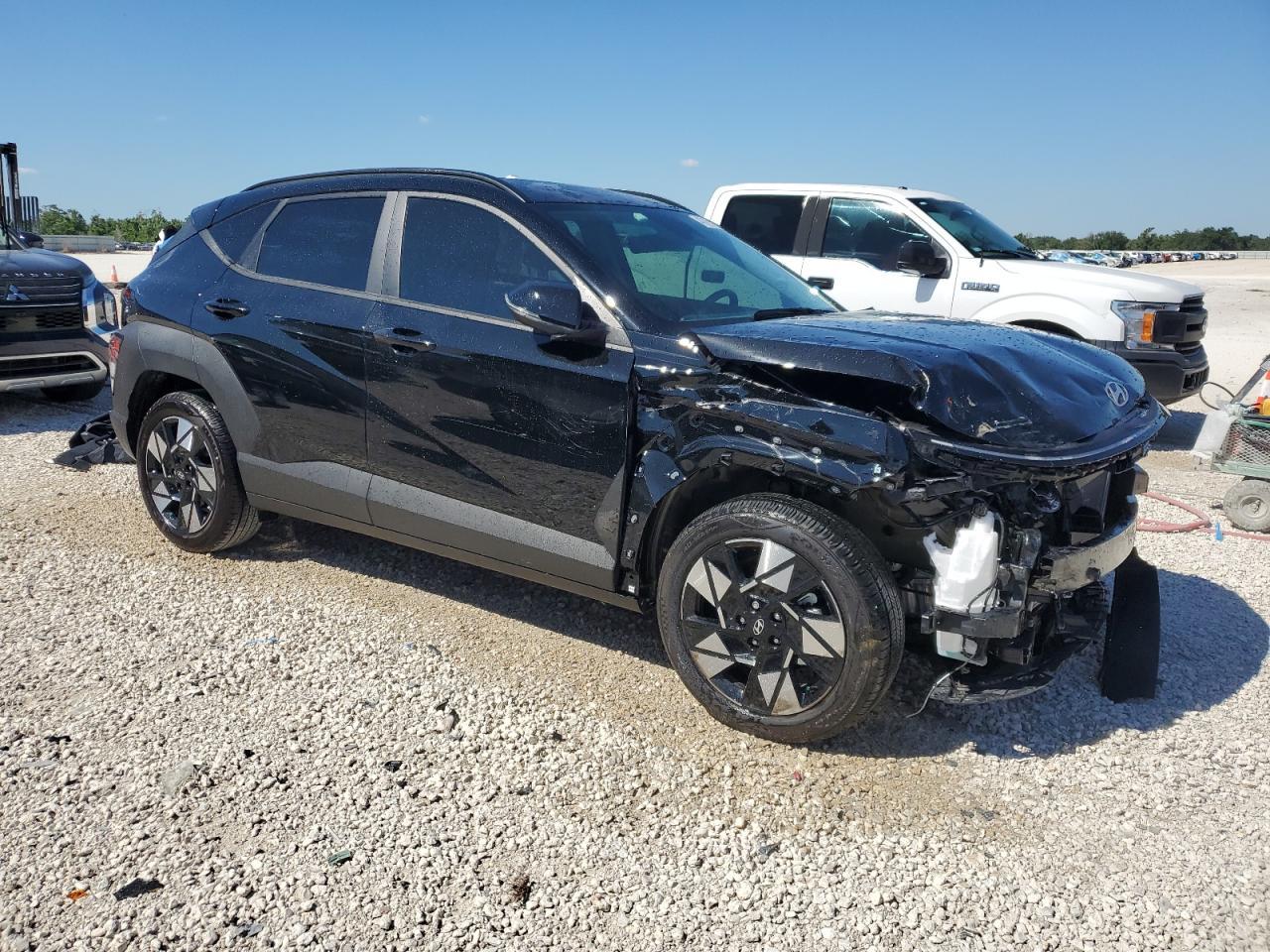 2024 HYUNDAI KONA SEL - Фото 4