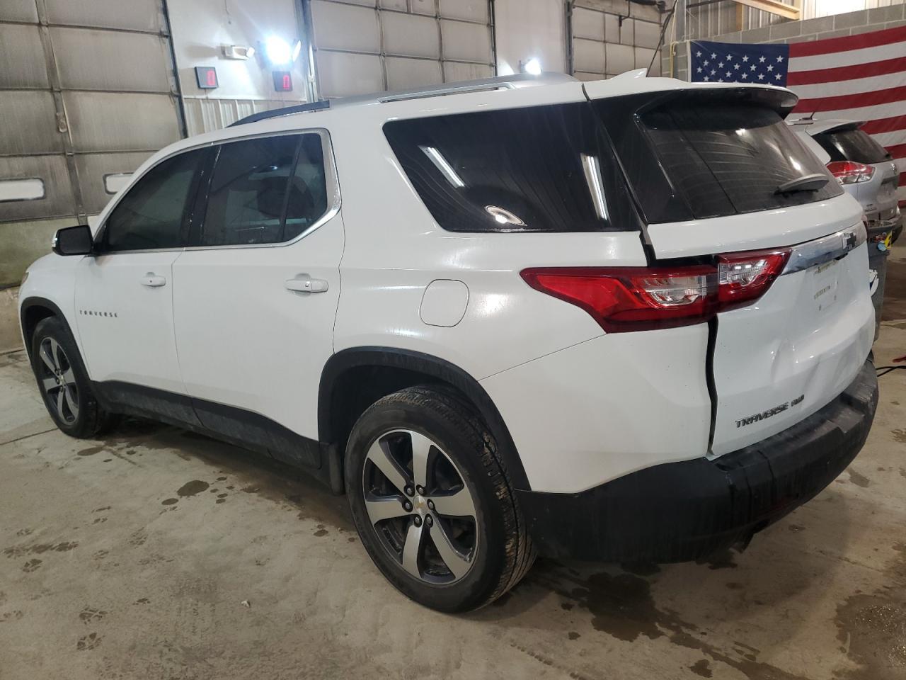 2018 CHEVROLET TRAVERSE L - Image 2