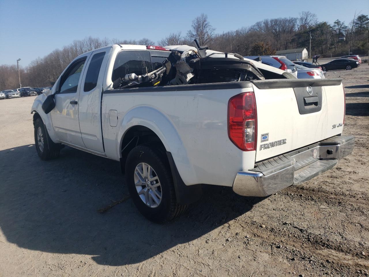 2019 NISSAN FRONTIER S - Фото 2