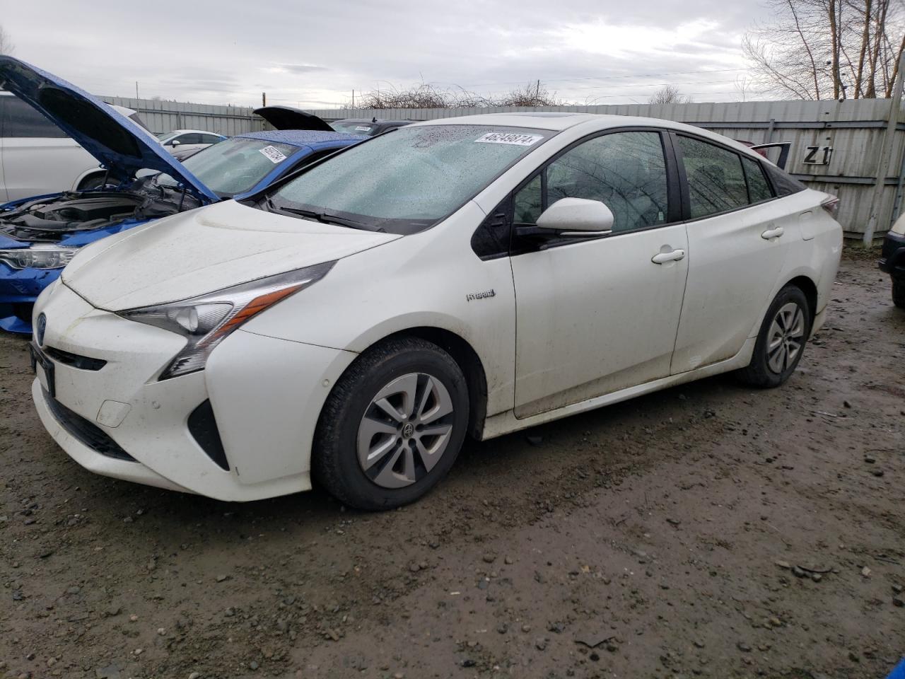 2017 TOYOTA PRIUS car image