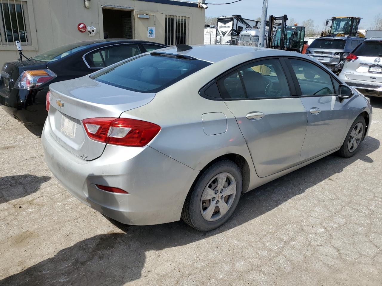 2016 CHEVROLET CRUZE LS - Фото 3