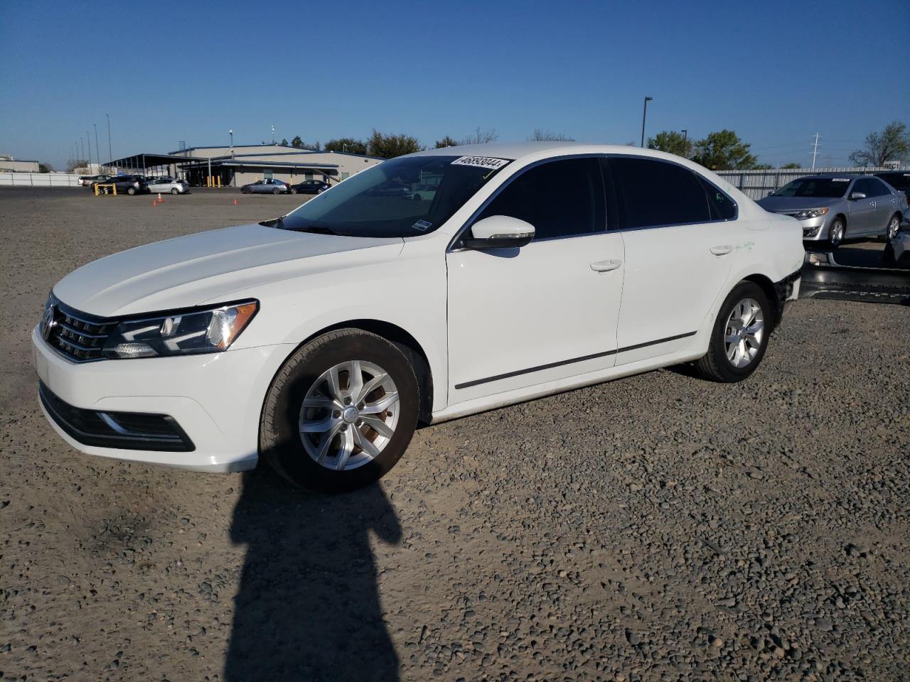 2017 VOLKSWAGEN PASSAT S car image