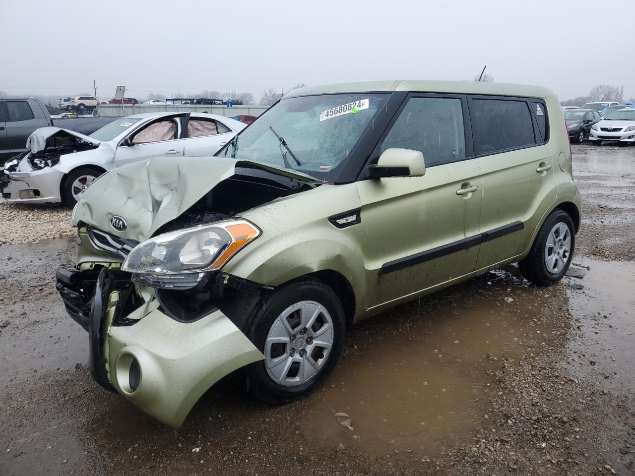 2013 KIA SOUL car image