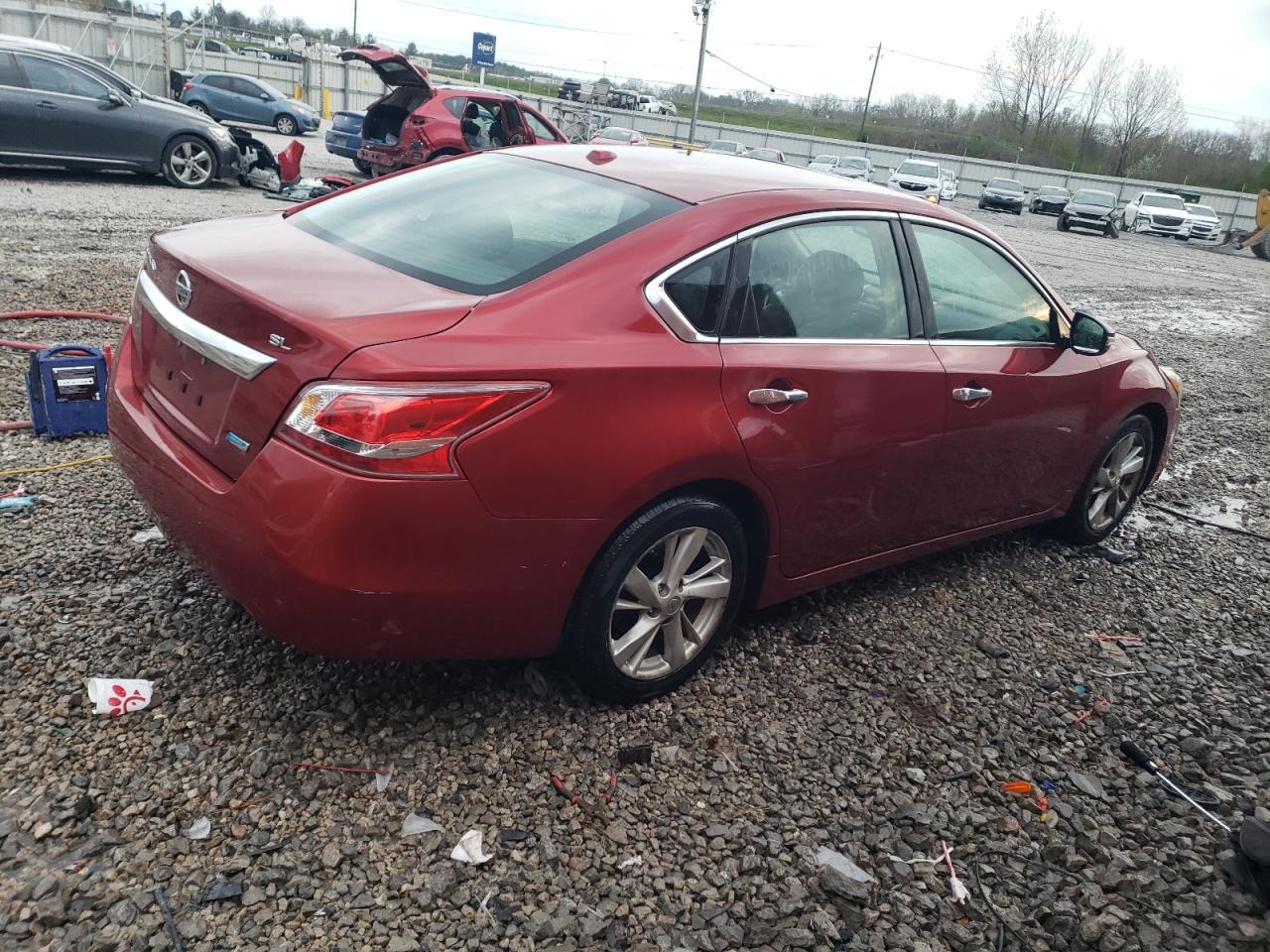 2013 NISSAN ALTIMA 2.5 - Фото 3