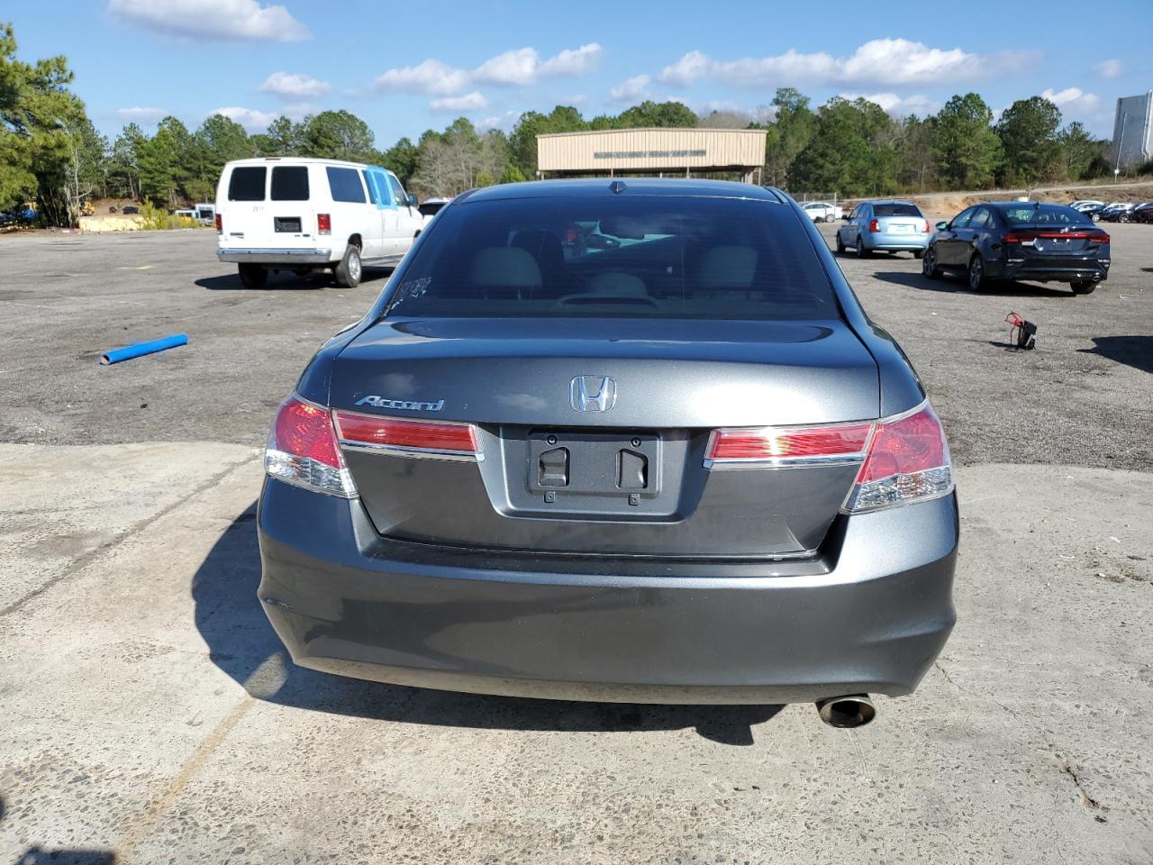 2012 HONDA ACCORD EXL - Image 6