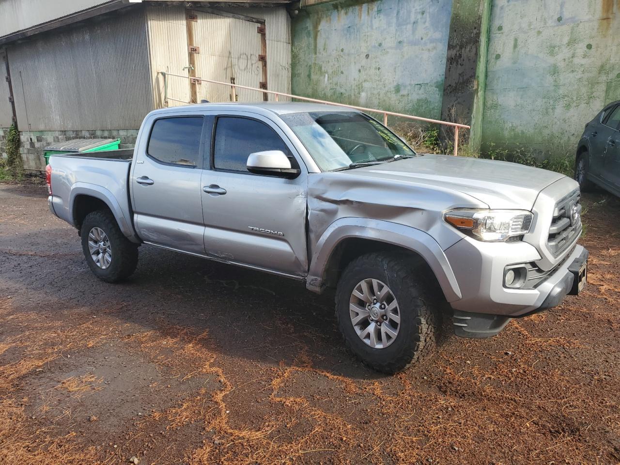 2017 TOYOTA TACOMA DOU - Фото 4