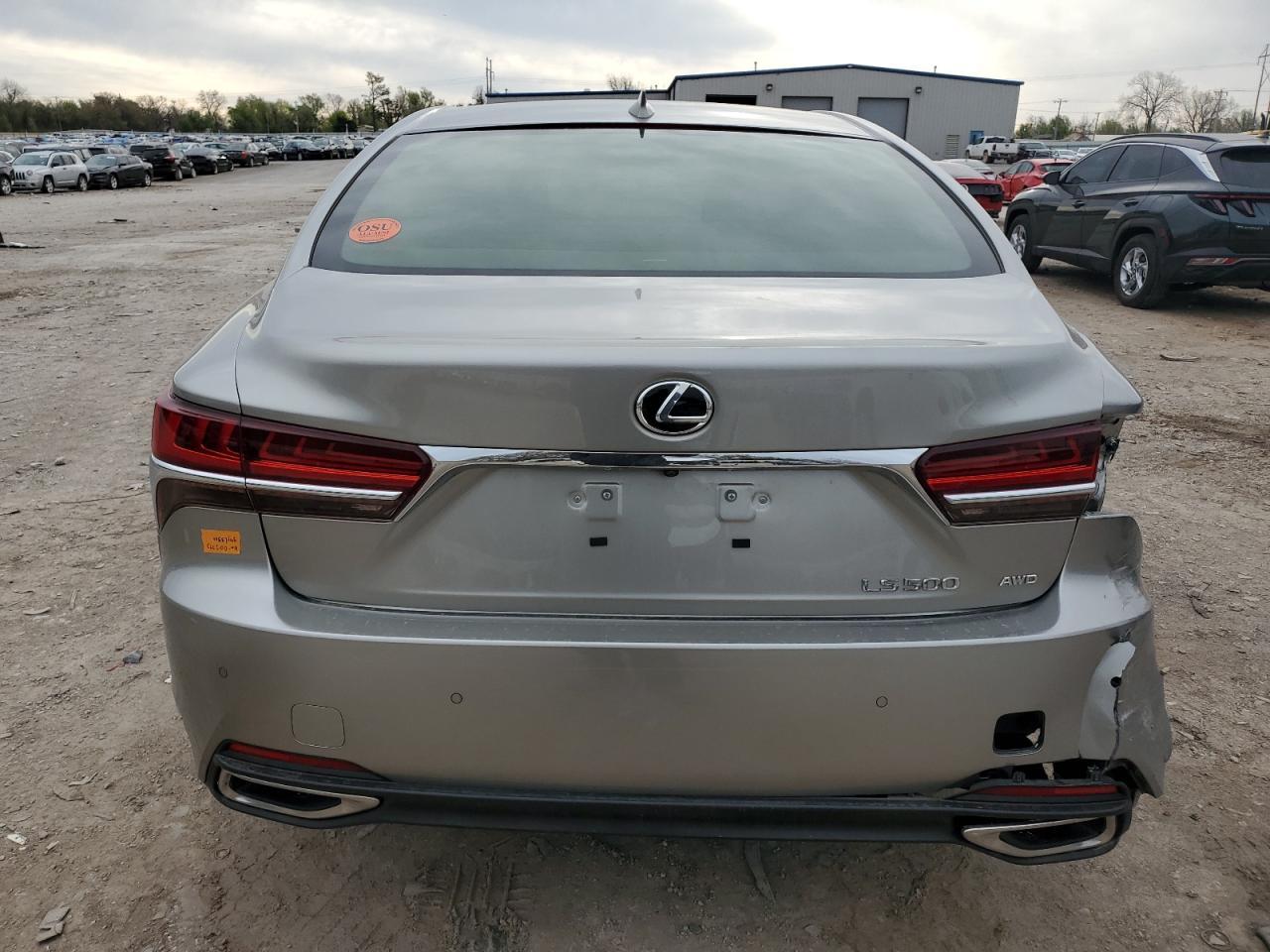 2018 LEXUS LS 500 BAS - Image 6