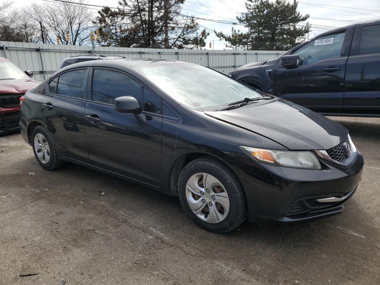 2013 HONDA CIVIC LX - Фото 4
